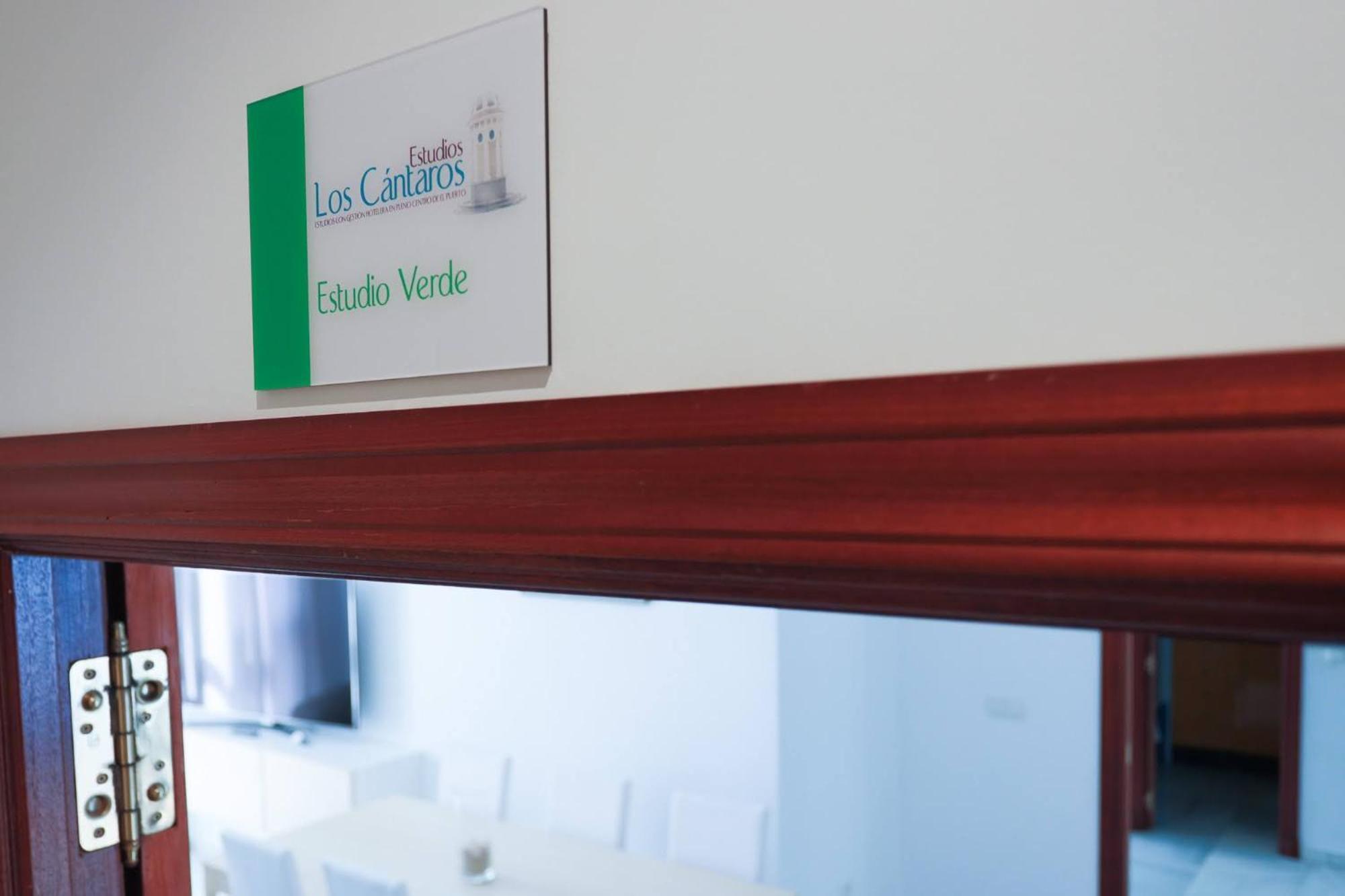 Apartamentos Los Cantaros El Puerto de Santa María Dış mekan fotoğraf