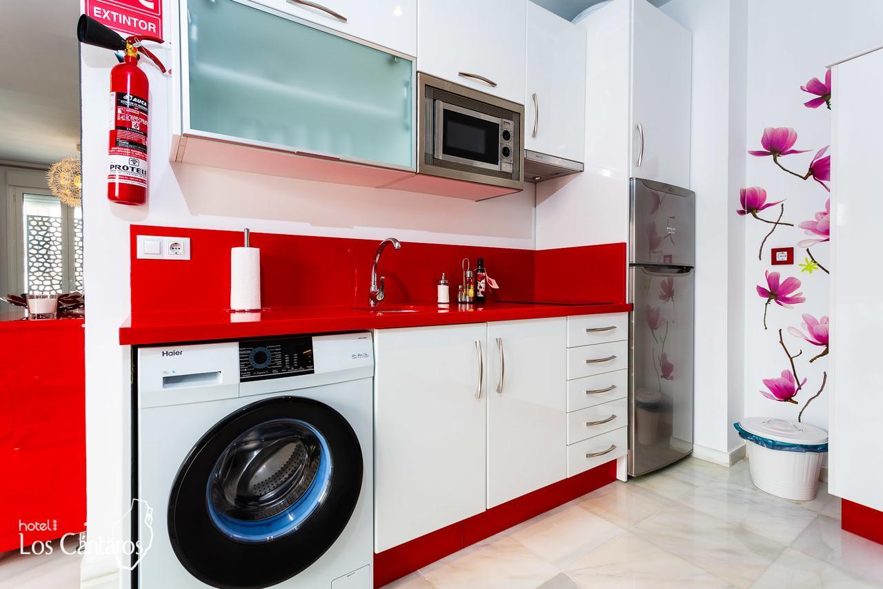 Apartamentos Los Cantaros El Puerto de Santa María Dış mekan fotoğraf
