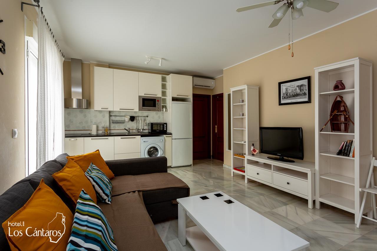 Apartamentos Los Cantaros El Puerto de Santa María Dış mekan fotoğraf
