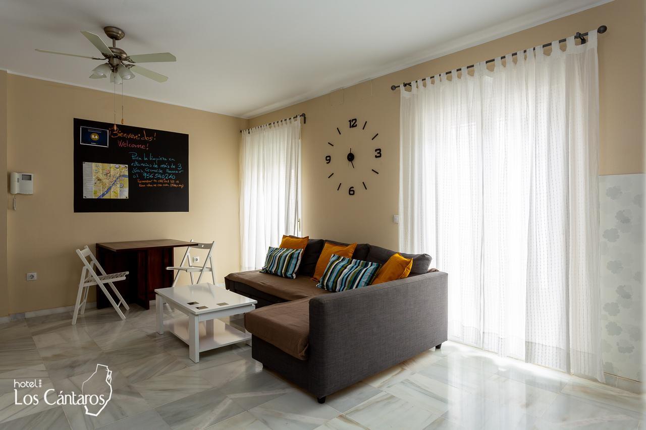 Apartamentos Los Cantaros El Puerto de Santa María Dış mekan fotoğraf