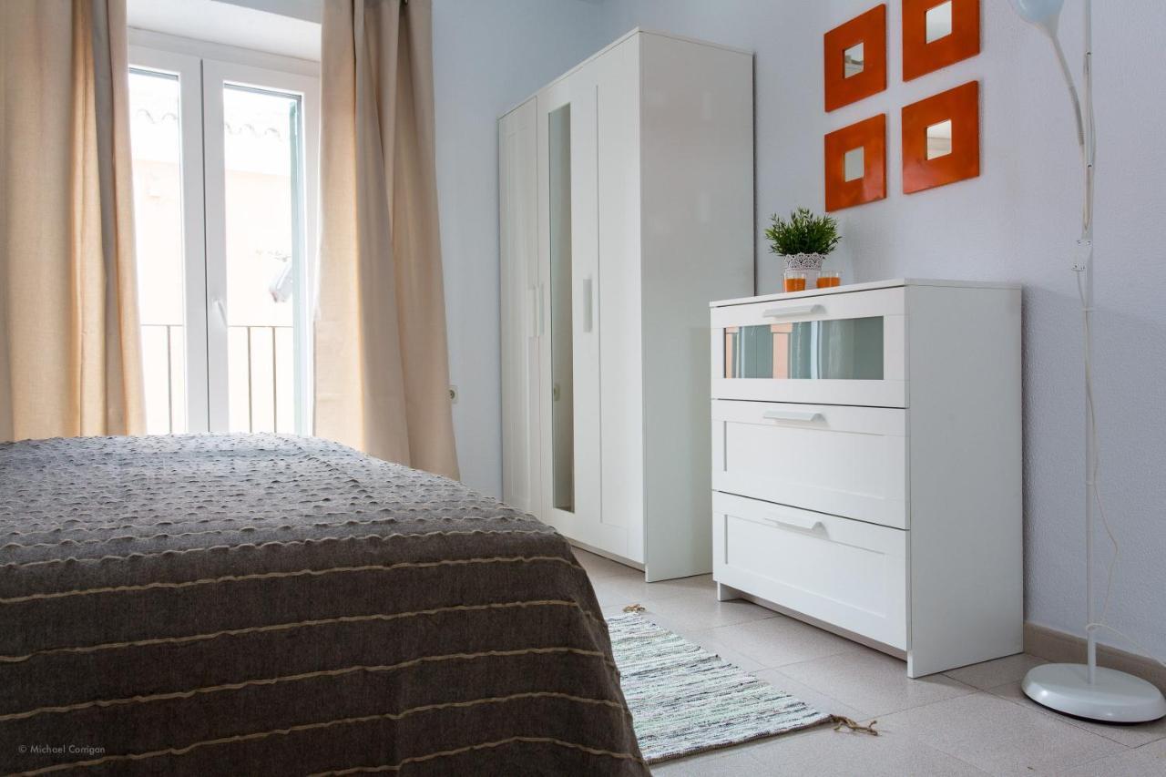 Apartamentos Los Cantaros El Puerto de Santa María Dış mekan fotoğraf