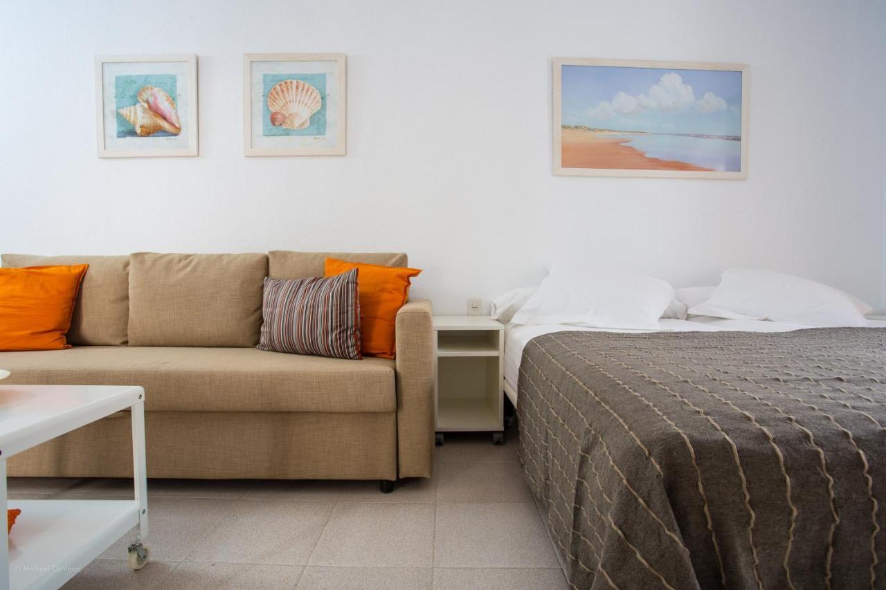 Apartamentos Los Cantaros El Puerto de Santa María Dış mekan fotoğraf