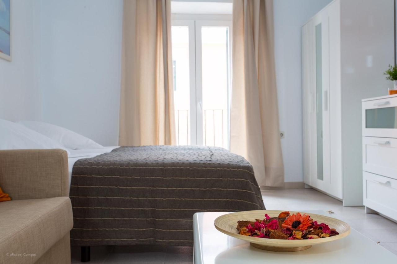 Apartamentos Los Cantaros El Puerto de Santa María Dış mekan fotoğraf