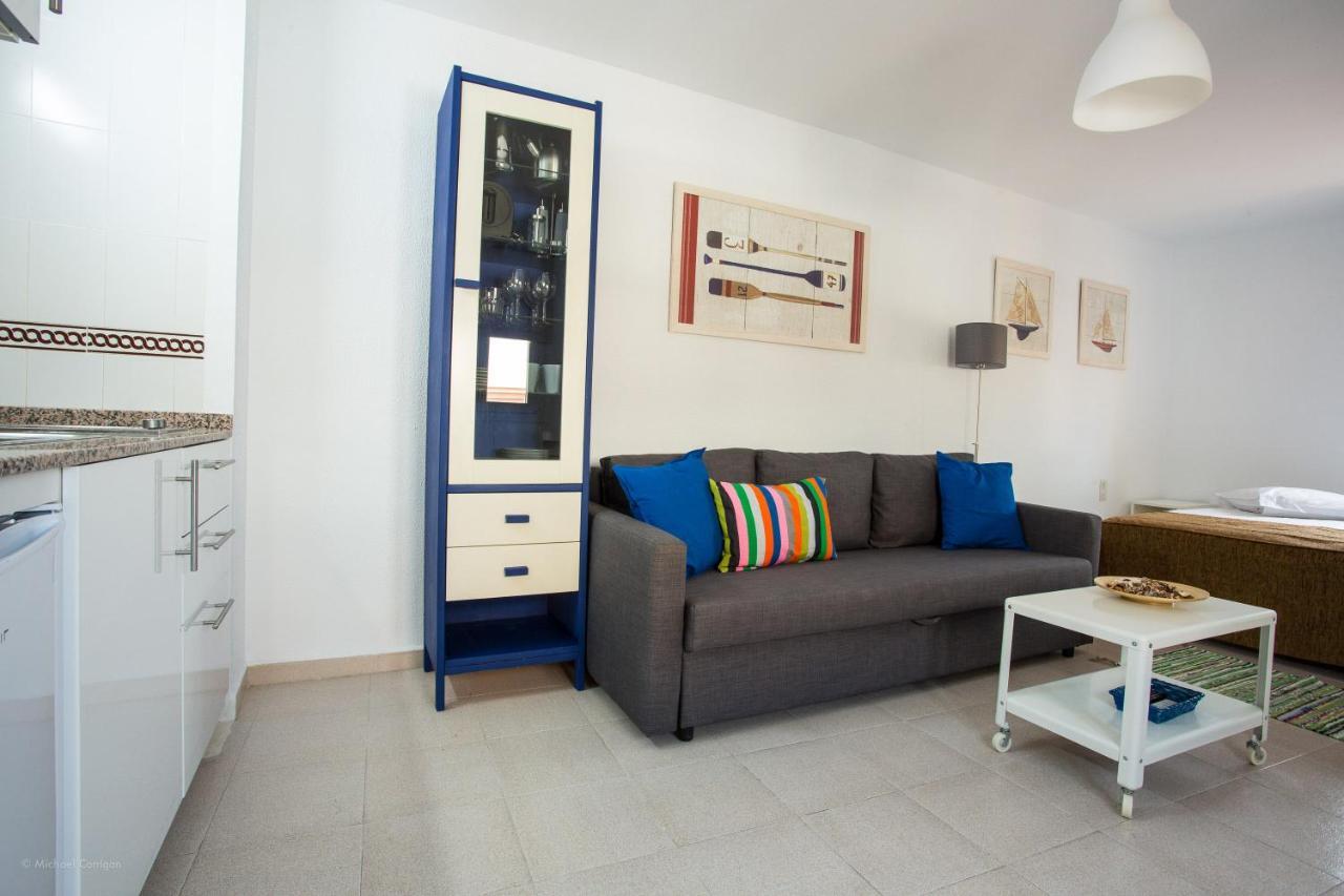 Apartamentos Los Cantaros El Puerto de Santa María Dış mekan fotoğraf